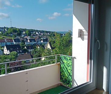 Schöne Wohnung am Weidenauer Giersberg - Photo 1