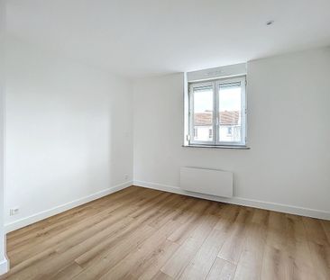 Appartement à louer - REIMS- JEAN JAURES- PLACE BROUETTE - Photo 2