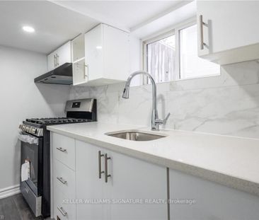 Detached Home For Lease | X8141756 - Photo 5