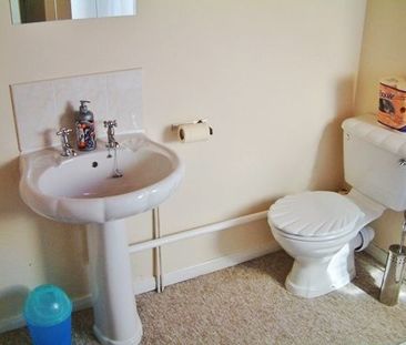 96 Newland Street West, Lincoln, Lincolnshire, LN1 1PH - Photo 5