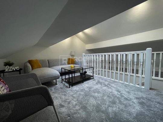 1 bedroom in a house share to rent - Photo 1