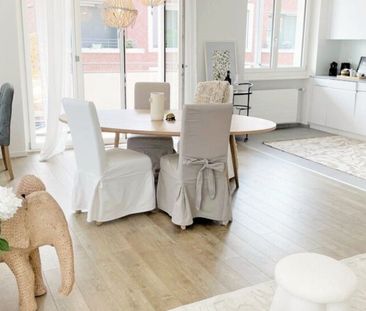 AN ELEGANT LIFE IN A HOLIDAY ATMOSPHERE - Photo 5