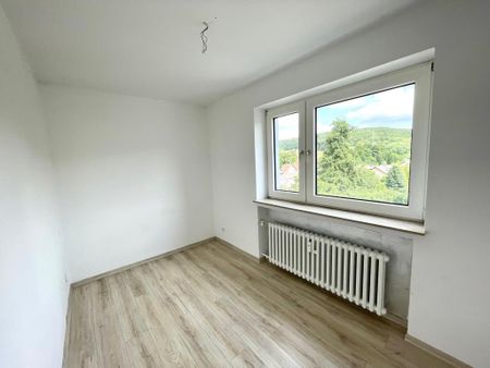 Ruhige 3-Zimmer-Wohnung mit Balkon und toller Aussicht in Menden - Photo 3
