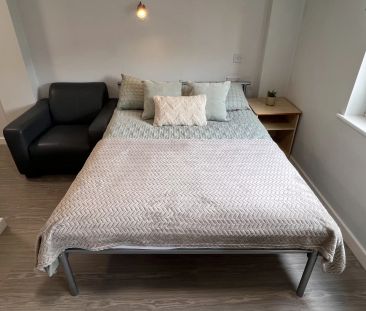Silver Studio - Photo 3