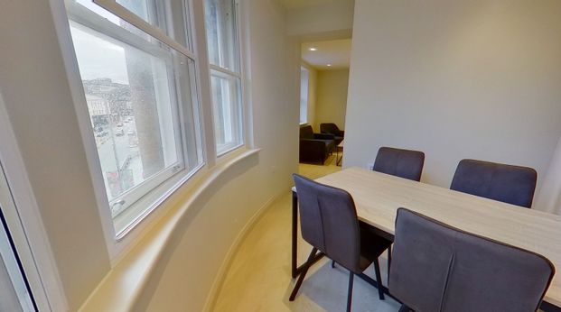 53 North Street, City Centre - Photo 1