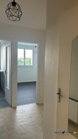 Location Appartement 4 pièces 73m² VICHY 03200 - Photo 5