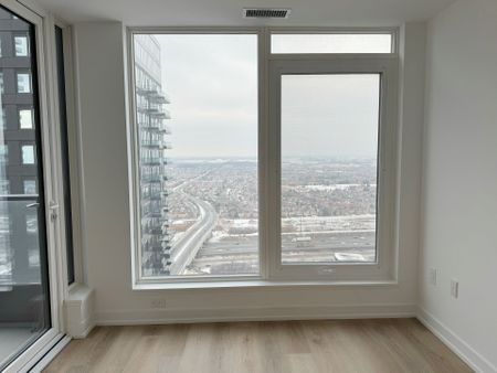 For Lease - 395 Square One Drive Unit# 3302, Mississauga, Ontario - Photo 3