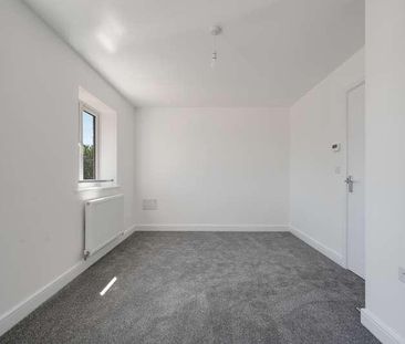 Charles Dyer Close, Melton Mowbray, LE13 - Photo 2