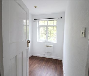 2 bedroom maisonette to rent - Photo 4