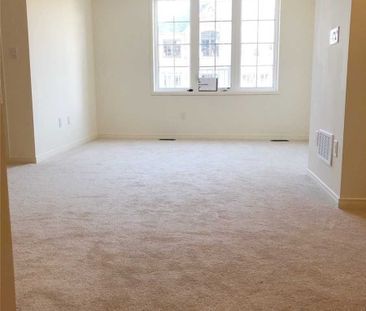 For Lease - 28 Mcgrath Avenue, Richmond Hill, Ontario - Photo 6