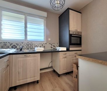 Location Appartement 3 pièces 51m² CALAIS 62100 - Photo 5