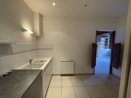 APPARTEMENT T2 A LOUER LYON 4EME ARRONDISSEMENT Grande Rue-Bertone - Photo 4