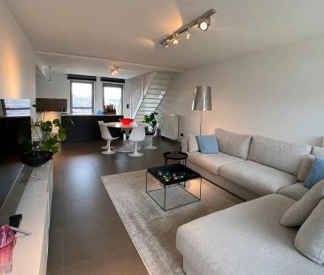 Ruim en comfortabel duplexappartement in het centrum van Lanaken - Photo 1