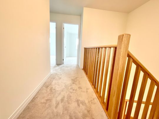 For Lease - 242 Port Crescent, Welland, Ontario - Photo 1