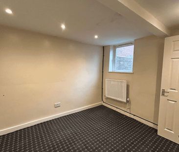Hudson Grove, Leeds, LS9 - Photo 2