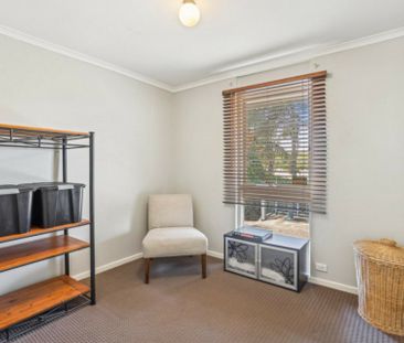 Family Living in Prime Wynn Vale Location - Photo 6
