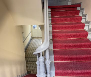 Frisch sanierte 2-Zimmer-Wohnung in Friedenau! - Photo 1