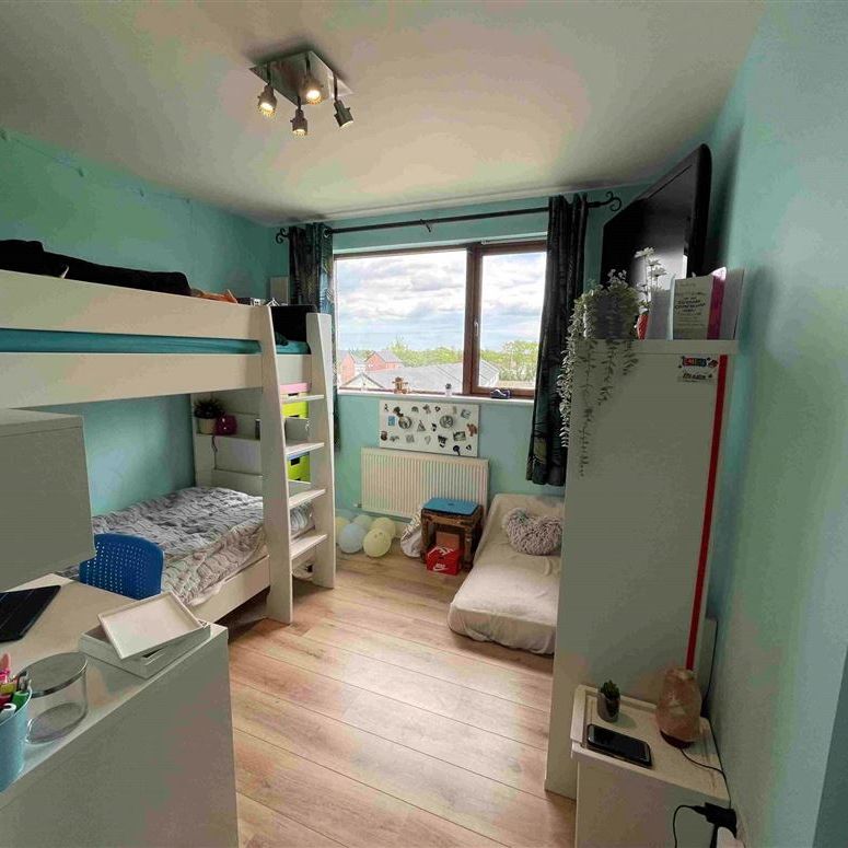 Castlegate Crescent, Adamstown, Lucan, Co. Dublin - Photo 1