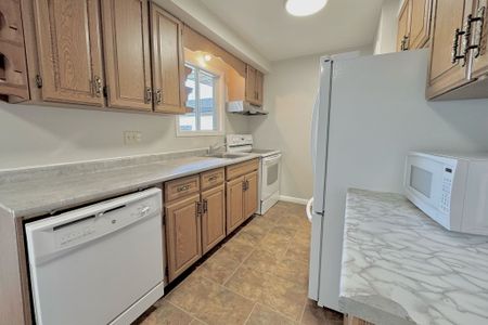 For Lease - 173 Bancroft Road Unit# Upper, London East, Ontario - Photo 2