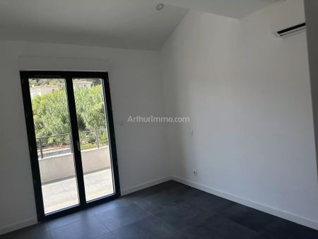 Location Appartement 3 pièces 78 m2 à Ajaccio - Photo 4