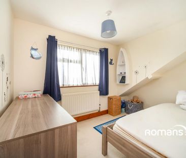 4 bedroom semi-detached house to rent - Photo 5