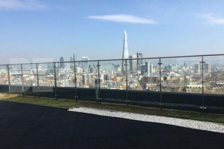 Flooded with natural light with gorgeous views of the cityscape - Photo 2