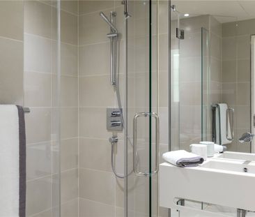 The Quarters, Swiss Cottage - Photo 5