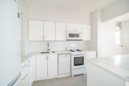 For Lease - 490 Eglinton Avenue Unit# 201, Toronto, Ontario - Photo 3