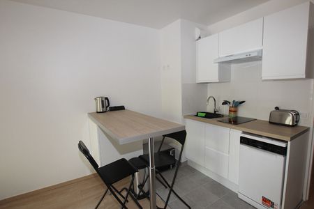 Apartment - Photo 3