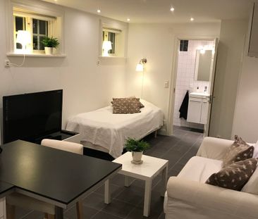 Nyodlingsvägen, Sollentuna - Photo 2