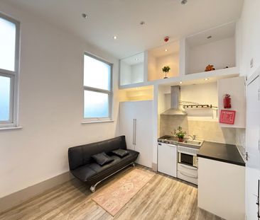 Studio Flat, High Road Leytonstone, E15 - Photo 5