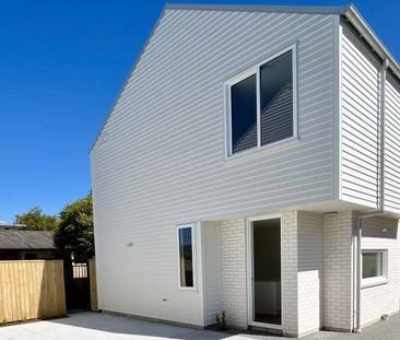 Brand new in Somerfield - Photo 5