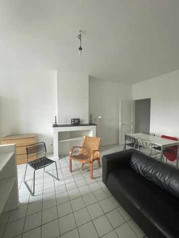 Location Appartement 1 pièce 36m² LYON 7ème - Photo 4