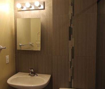 For Lease - 73 Headwater Crescent, Richmond Hill, Ontario - Photo 6