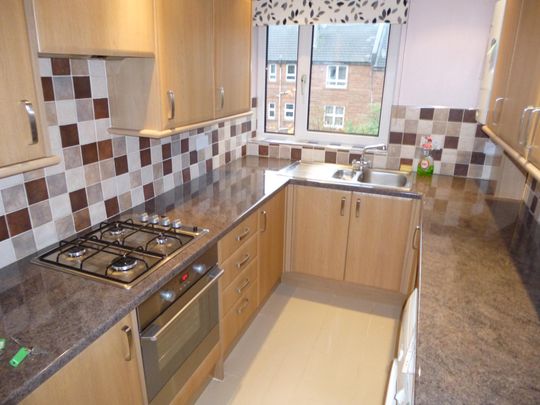 Dumbarton Road, Glasgow, G14 9DB - Photo 1