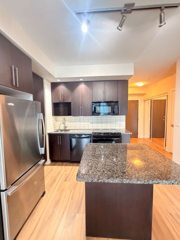 For Lease - 28 Linden Street Unit# 907, Toronto, Ontario - Photo 5