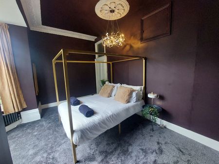 2 Bed Maisonette, Dover Place, BS8 - Photo 2
