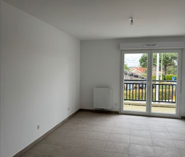 Location Appartement 2 pièces 42m² - Photo 3