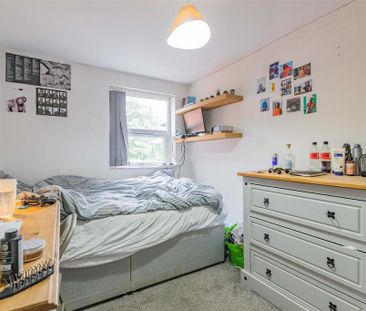 7 bedroom house to rent - Photo 6