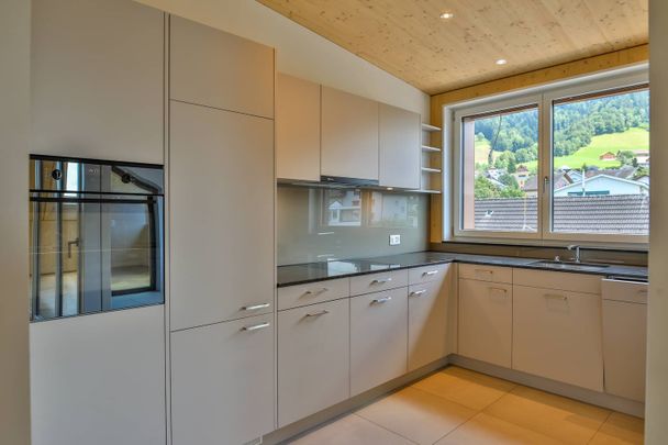 3.5 Zimmer, 100 m², 5. Stock - Photo 1