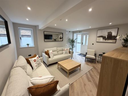 Whetstone Lane, Birkenhead - Photo 4