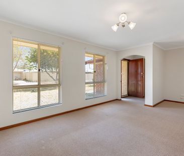 20A Edwards Avenue - Photo 1