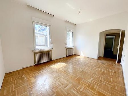 GROßZÜGIGE 2-ZIMMER WOHNUNG IN KREFELDER INNENSTADT ZU MIETEN! - Foto 2