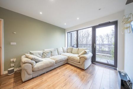 2 bedroom flat to rent - Photo 5