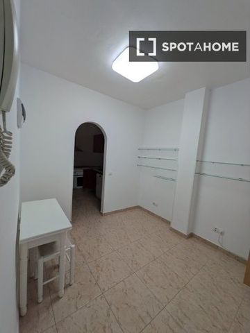 santa_cruz_de_tenerife, Canary Islands 35007 - Photo 5