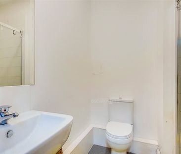 Warple Way, London, W3 0BD - Photo 4