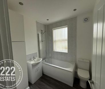 Gorsey Lane - Warrington - WA2 - Photo 6