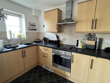 1 bedroom flat to rent - Photo 5