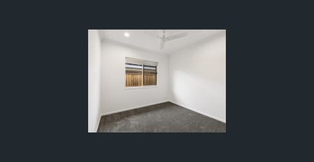 STUNNING NEAR NEW 4 BEDROOM HOME WITH DOUBLE AIR CON AND LARGE LIVING AREA! - Photo 3