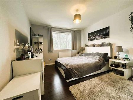 Salmond Close, Stanmore, HA7 - Photo 5